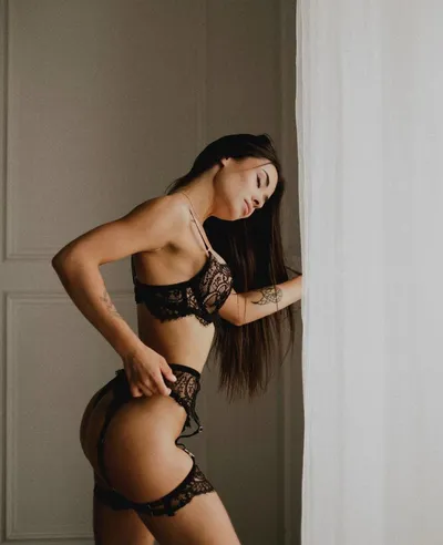 Анна, 23